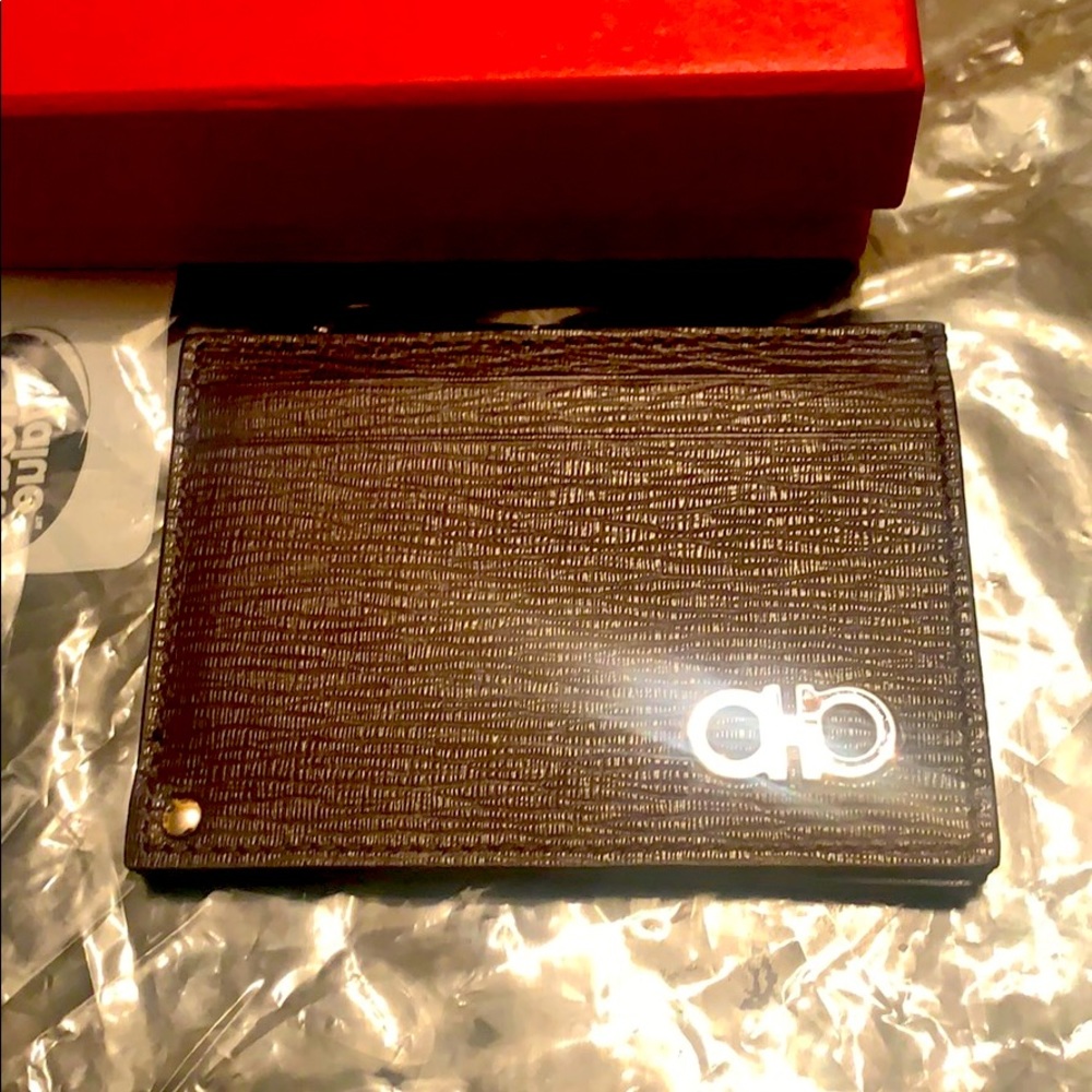 Ferragamo card holder